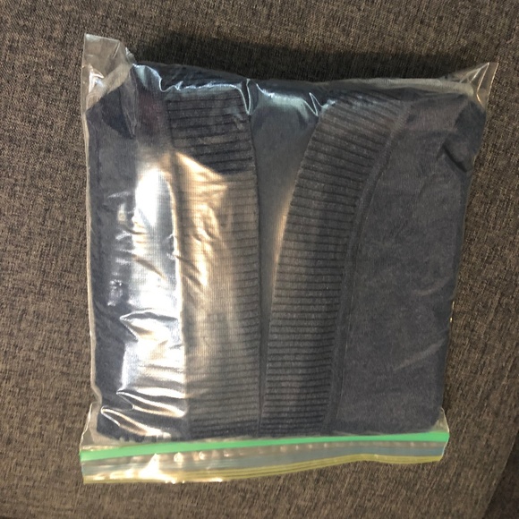 (Bundle) Grace Women's Long Sleeve Open Front (2) Cardigan. Size XS - Picture 12 of 15